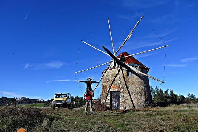 Arista Tour - Penacova Windmills and Landscapes (noon) - Price and Logistics: Is It Worth It?