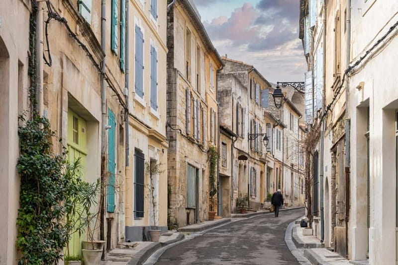 Arles: Express Walk with a Local - Who Is This Tour Best Suited For?