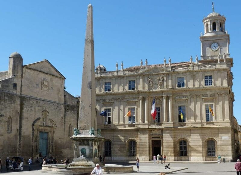 Arles private tour - art/history and gastronomy - Food, Flavour, and Culture