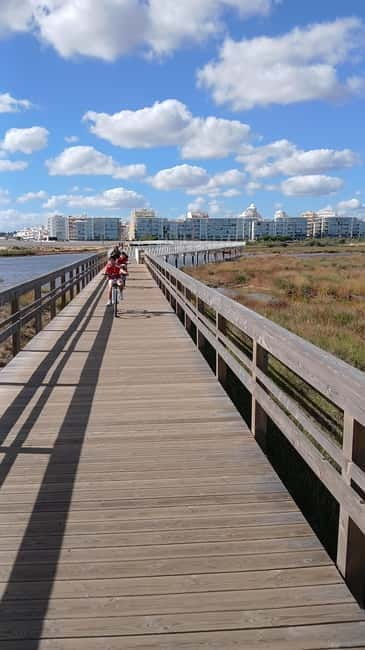 Armação de Pera: Salgados Natural Park E-Bike Tour - Exploring the Scenic Trails of Armação de Pera on E-Bikes