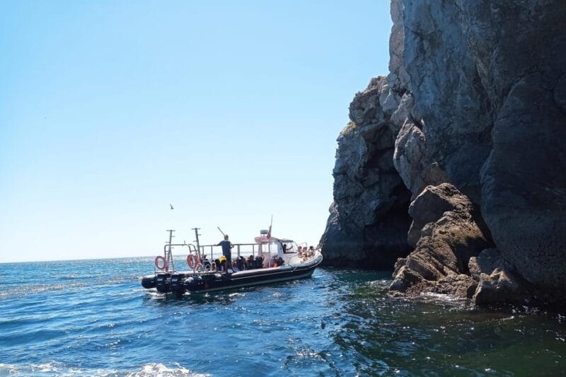 Arrábida - Sesimbra: Boat Tour Mysteries of Cape Espichel - Experience Guide to the Mysteries of Cape Espichel Boat Tour