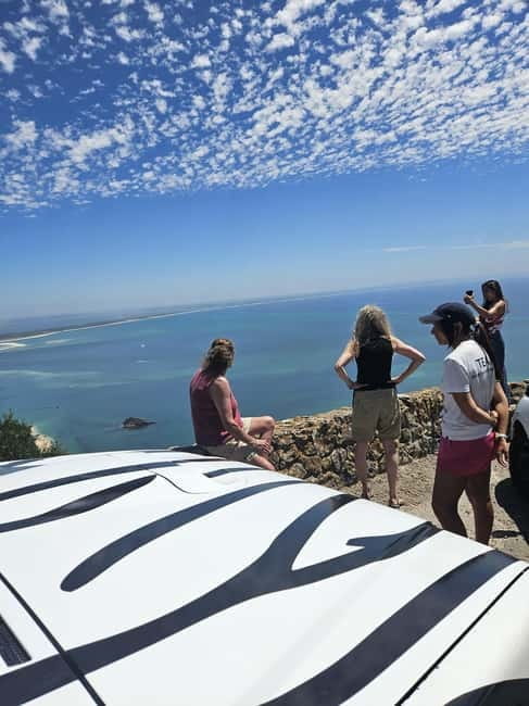 Arrábida - Sesimbra: Jeep Tour From Cabo Espichel to Lagoa - Who Should Take This Tour?