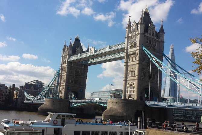 Arrival, Departure or Round Trip Private Transfer: Central London to Southampton Cruise Port - Luggage and Accessibility Considerations