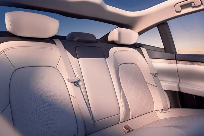 Arrival Private Transfer from Bergen Cruise Port to Bergen City by Sedan - Key points / Takeaways