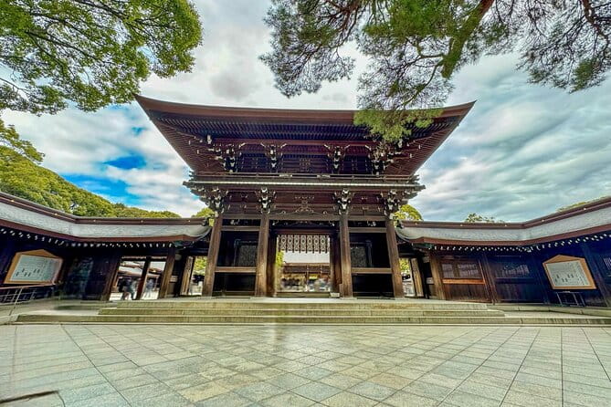 Art Gallery Okonomiyaki Cooking in Harajuku - Included Services