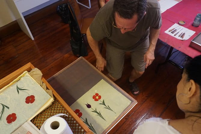 Art of Turkish 'Ebru' Marbling Workshop in Istanbul - Discover Istanbul’s Artistic Heart in a 2-Hour Workshop