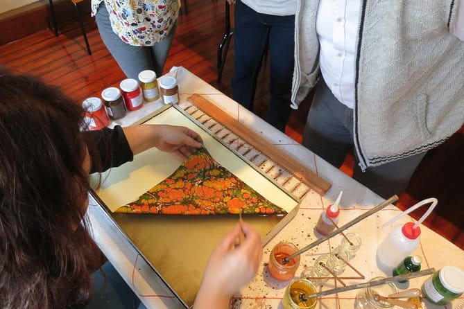 Art of Turkish 'Ebru' Marbling Workshop in Istanbul - FAQ
