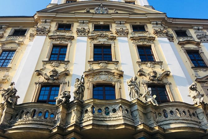 Art, Splendor, and Science - Wroclaw University Tour - Discovering Wroclaw’s Architectural Gem: Aula Leopoldina and Its Frescoes