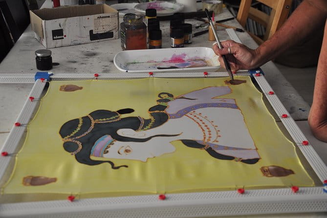Art workshop-- Create your own greek silk scarf in Athens ! - Key points / Takeaways