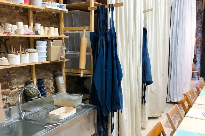 Artisan Ceramic Making Experience - Artisan Ceramic Making Experience: A Review of Creative Calm in Barcelona