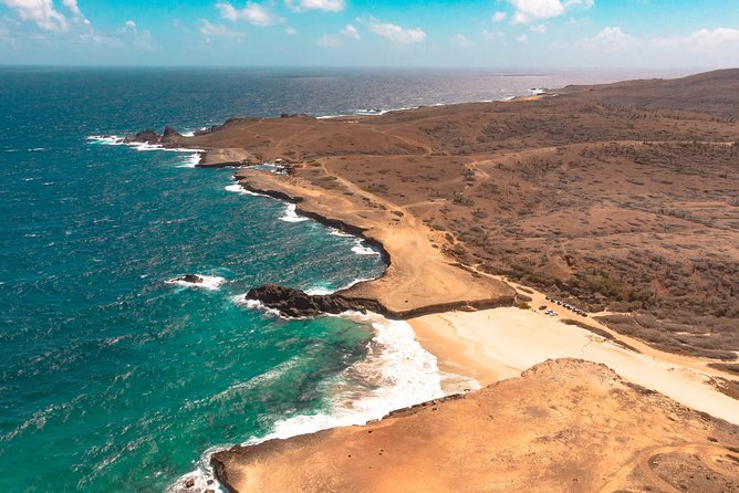 Aruba Jeep Tour: Natural Pool, Caves, and Baby Beach Adventure - Group Size Limitations