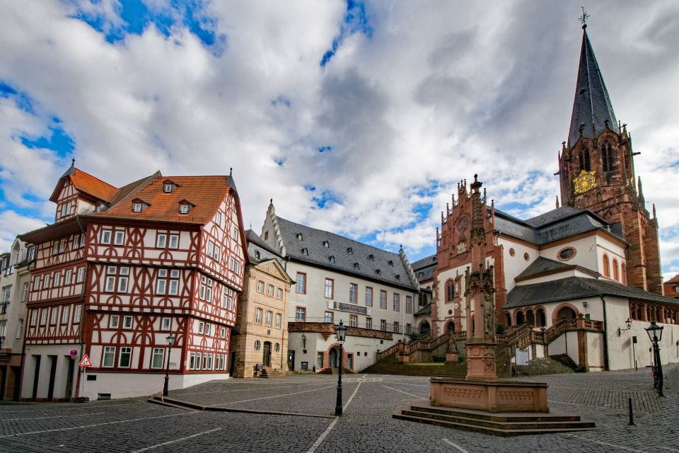 Aschaffenburg: Private Guided Walking Tour - Archbishopric of Mainz Legacy