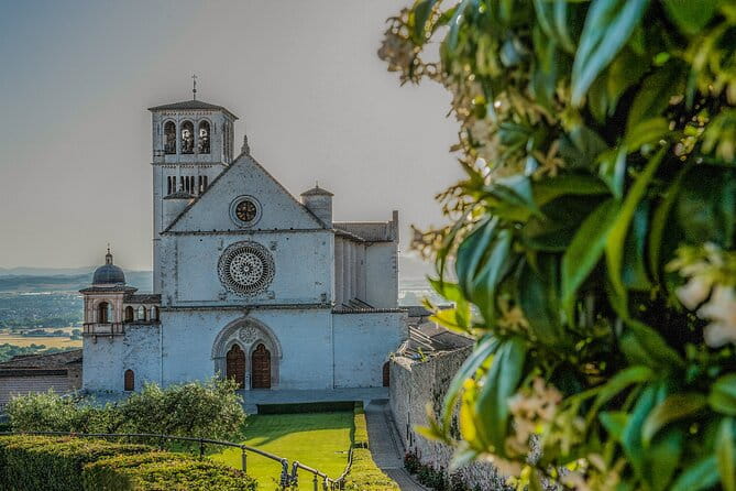 Assisi: 3-hours tour including St. Francis Basilica tickets - Frequently Asked Questions