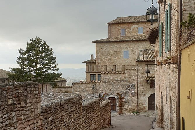 Assisi and the Second World War - Heroes by chance and by vocation - Exploring Assisi’s WWII Past: A Detailed Look