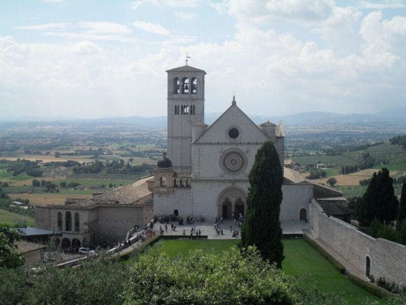 Assisi: Historic Walking Tour - Price and Logistics: Is It Worth It?