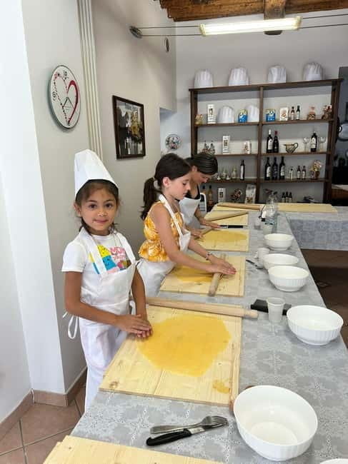 Assisi: Italian Desserts Class in Home-Style Cooking School - Entering the World of Italian Pastry in Assisi