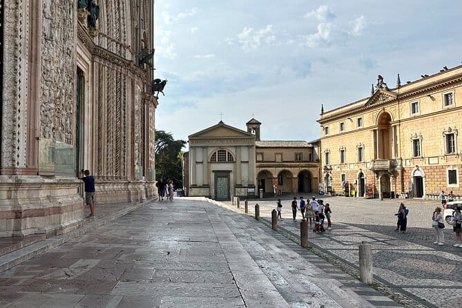 Assisi, Orvieto and Civita di Bagnoregio Full Day Tour from Rome - Returning to Rome: A Scenic and Relaxed Journey