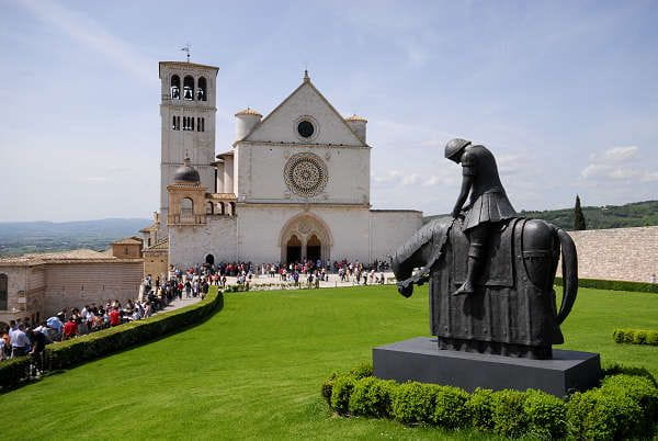 Assisi: Private Walking Tour with St. Francis Basilica - Key points / Takeaways