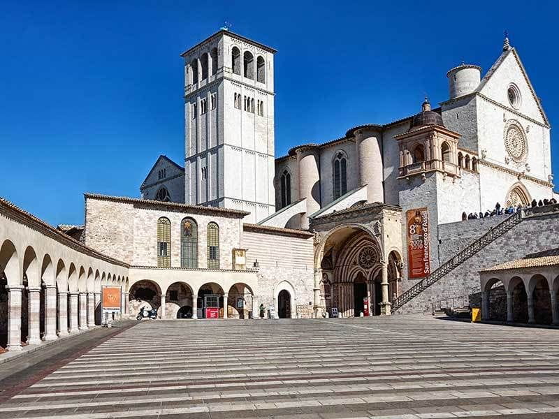 Assisi: Walking Tour with St. Francis Basilica Visit - Meeting in Assisi: Starting at P. Matteotti