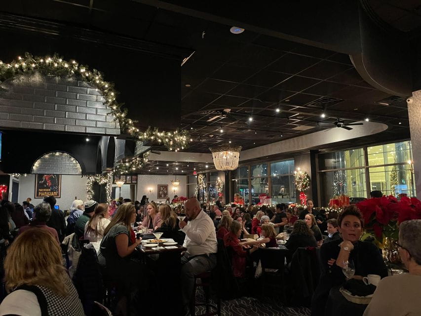 Astroville Food Tour of Downtown Houston With Tunnel Access - Architectural Highlights