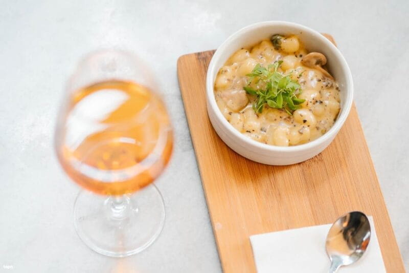 Athens: 4 Greek dairing wines tasting and food pairing - Entering A New Greek Wine World