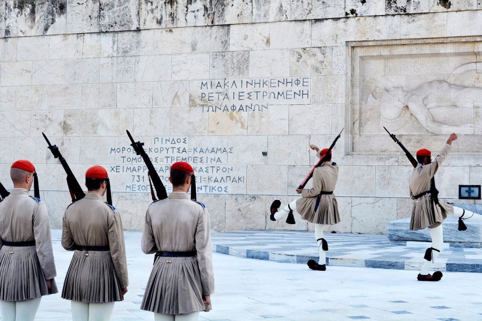 Athens: Acropolis, Parthenon and City Private Walking Tour - Meeting Location and Preparation
