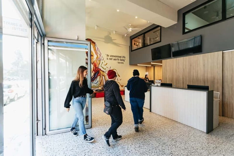 Athens: Acropolis Sunset Tour with Optional Fast-Track Entry - The View from the Top: Sunset and Beyond