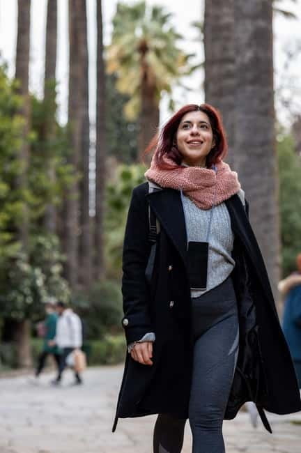 Athens: City Center Tour & Photoshoot - Price and Logistics: Is It Worth It?