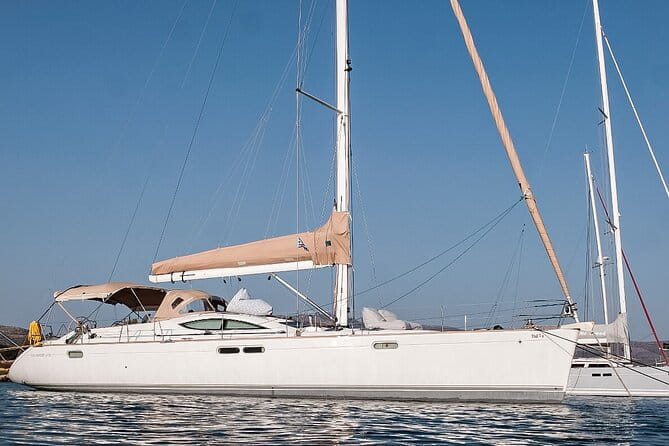 Athens Full Day Exclusive Sailing to Aegina on a Private Yacht - The Food and Drink: A Highlight of the Day