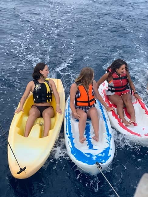 Athens: Full-Day Private Sailing Trip with Meal & Drinks - Who Should Consider This Trip?