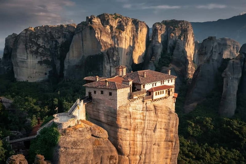 Athens: Guided Tour to Meteora Monasteries & Hermit Caves - An Authentic Look at Meteora: Guided Tour from Athens