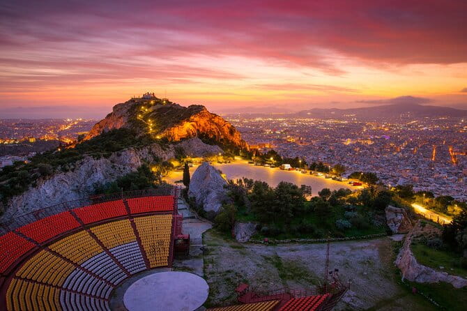 Athens Highlights Self guided scavenger hunt and Walking Tour - Who Will Enjoy This Experience?