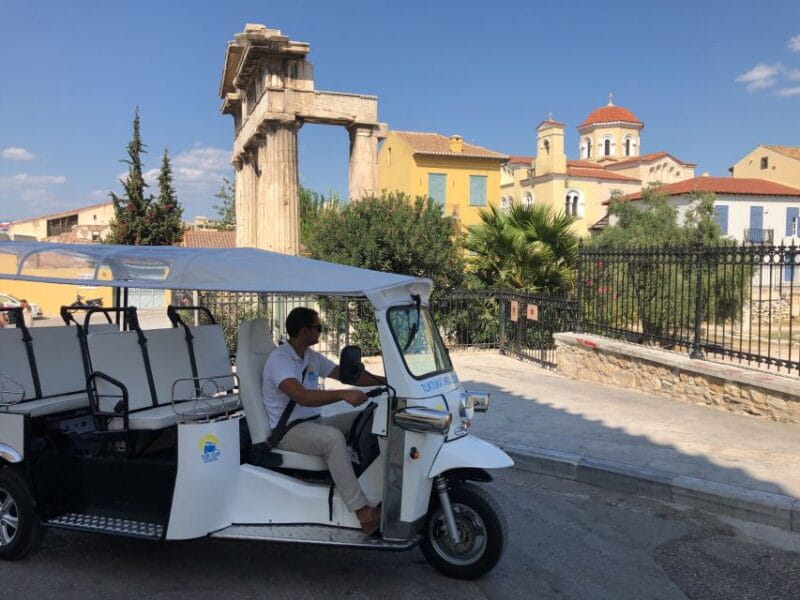 Athens: Private Evening Sightseeing Tour by Electric Tuk-Tuk - The Sum Up