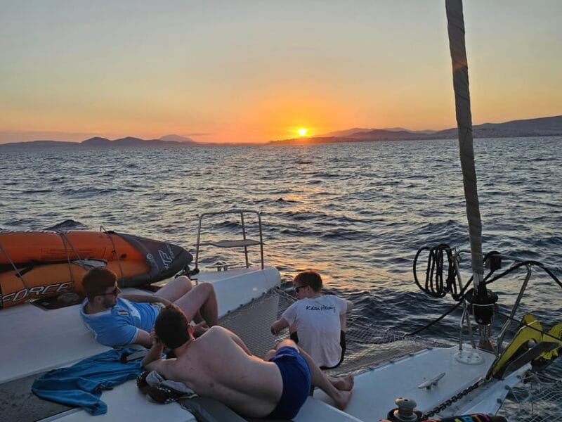 Athens: Riviera Catamaran Tour with Fresh Meal and Drinks - Final Thoughts