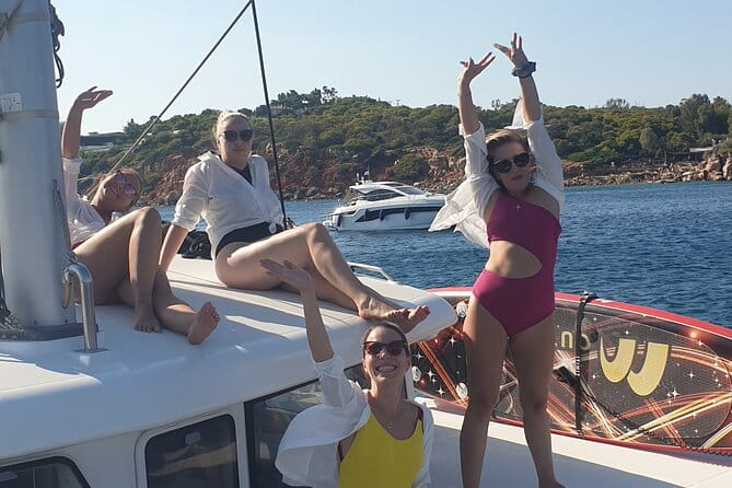 Athens Riviera Catamaran tour with fresh Meal Drinks and Swimming - FAQ