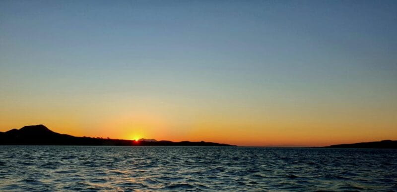 Athens Riviera Private Catamaran Cruise with Meal and Drinks - A Relaxed Introduction to the Athenian Coast