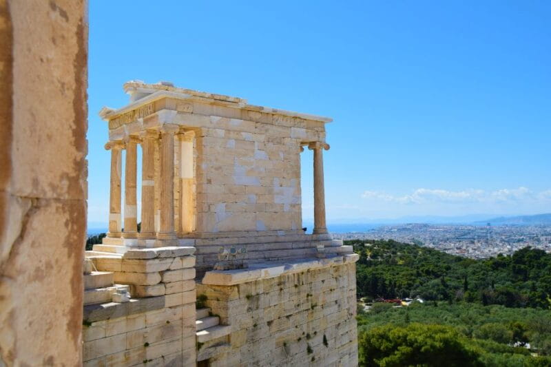 Athens: The Acropolis Guided Walking Tour in German - FAQ