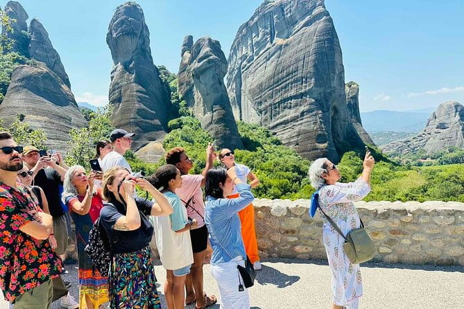 Athens to Meteora Panoramic Day Tour w/ your own Train Ticket English or Spanish - Frequently Asked Questions
