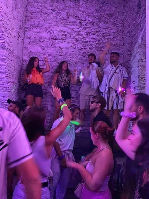 Athens Ultimate Bar Crawl - The Itinerary: A Night in Psirris