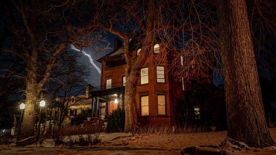 Atlantic City: Banshees of the Boardwalk Walking Tour - Unique Perspective on Atlantic Citys Past