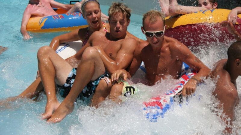 Atlantis Waterpark Entry Ticket with Hotel Pickup - How the Experience Comes Together