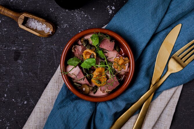 Aurora Cuisine Cruise - On-board Amenities