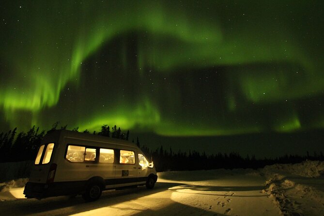 Aurora Hunting Tours - Getting to Yellowknife