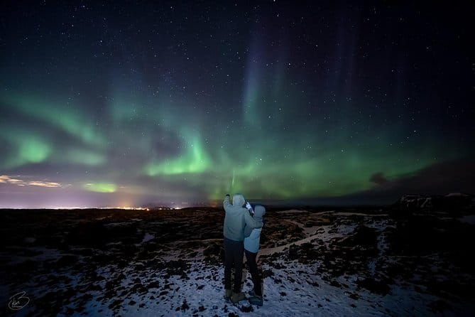 Aurora/Northern light hunt and photos (photography help provided) - Who Is This Tour Best Suited For?