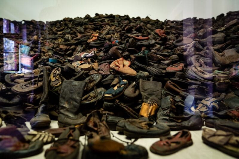 Auschwitz-Birkenau Full-Day Tour from Lodz by Private Car - Key points / Takeaways