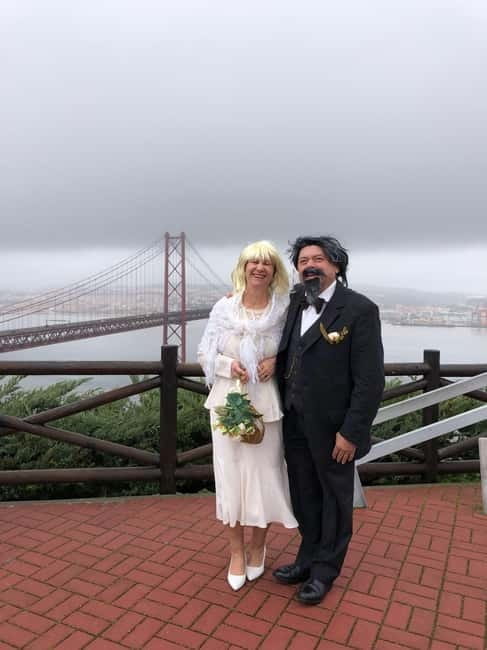 Authentic Almada: Cristo Rei and the Local Market - FAQ