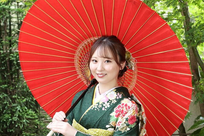 Authentic Japanese Kimono Experience in a Private Studio - Meeting and Pickup