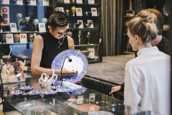 Authentic Pure Gold Kintsugi Workshop With Master Taku in Tokyo - Exploring the TNCA Minami-Aoyama Studio