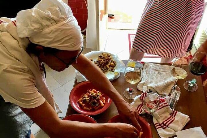 Authentic Sicilian Cooking Class With Gourmet Lunch in Palermo - Exploring the Citys Oldest Market