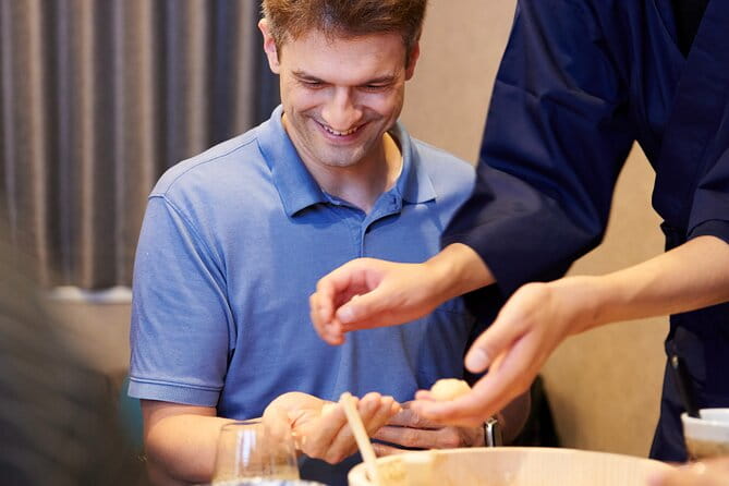 Authentic Sushi Making With a Former Michelin Sushi Chef - Details About the Meeting Location